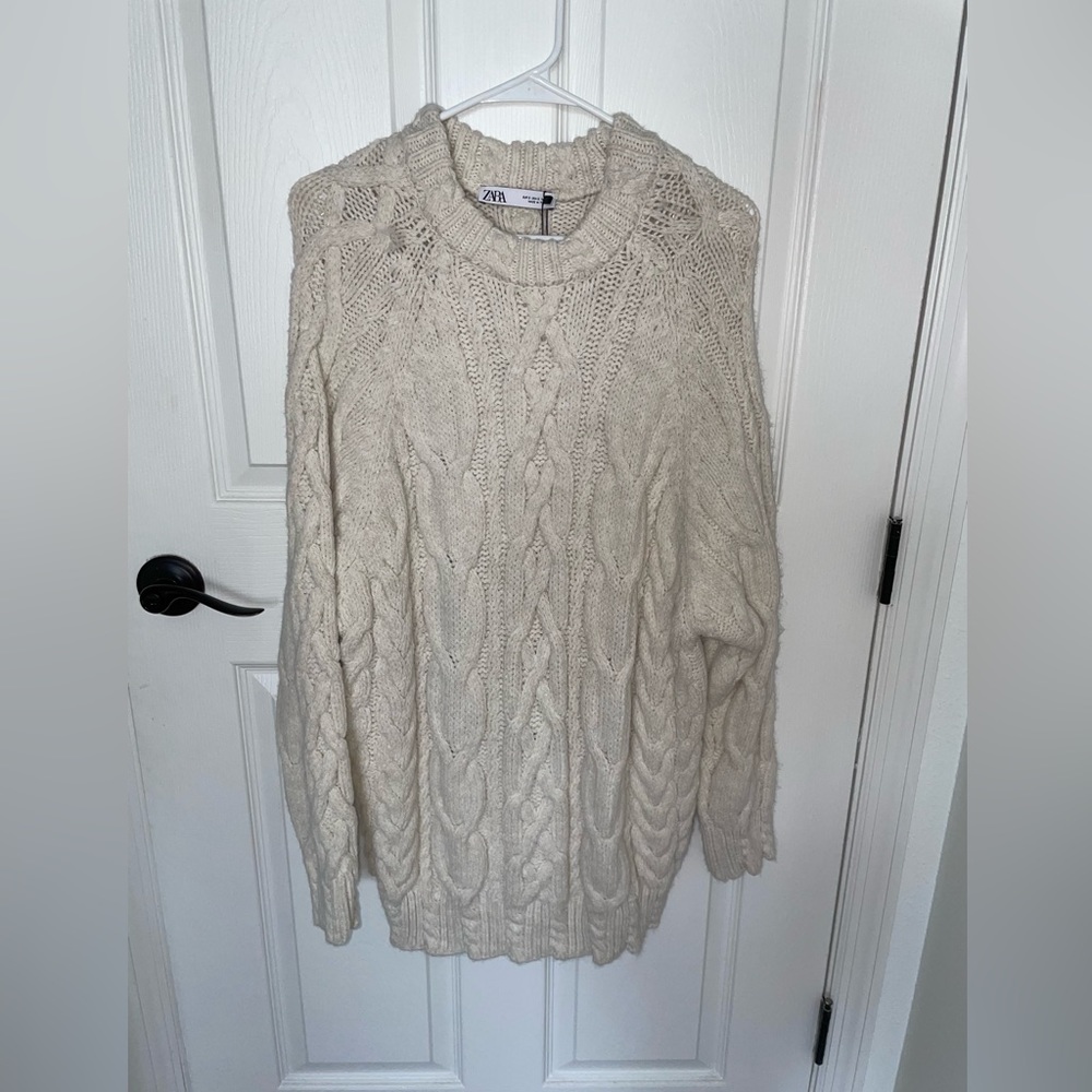 Zara mini sweater dress - s